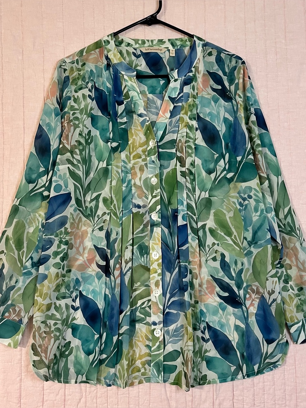 Soft Surroundings Watercolor Leaf Print Button-Front Shirt Semi-sheer Womens M